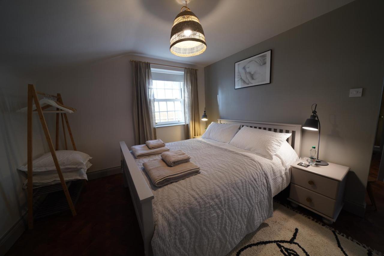 Walmer, Deal Stunning Coach House Apartment Eksteriør billede