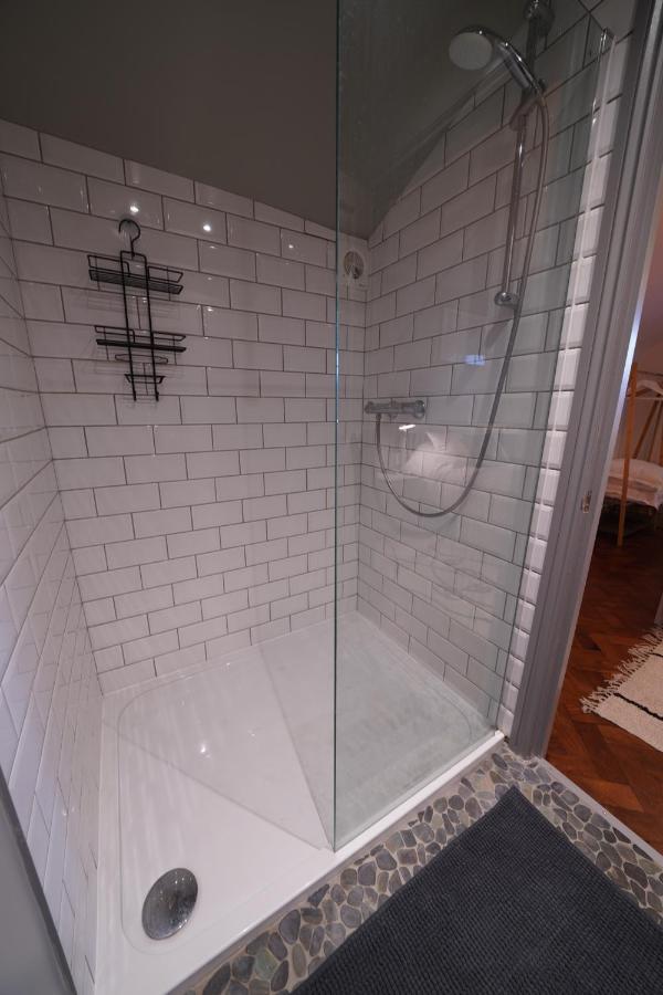 Walmer, Deal Stunning Coach House Apartment Eksteriør billede